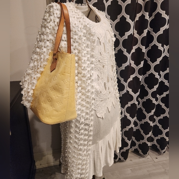 AUTHENTIC Louis Vuitton Vernis - Picture 3 of 15